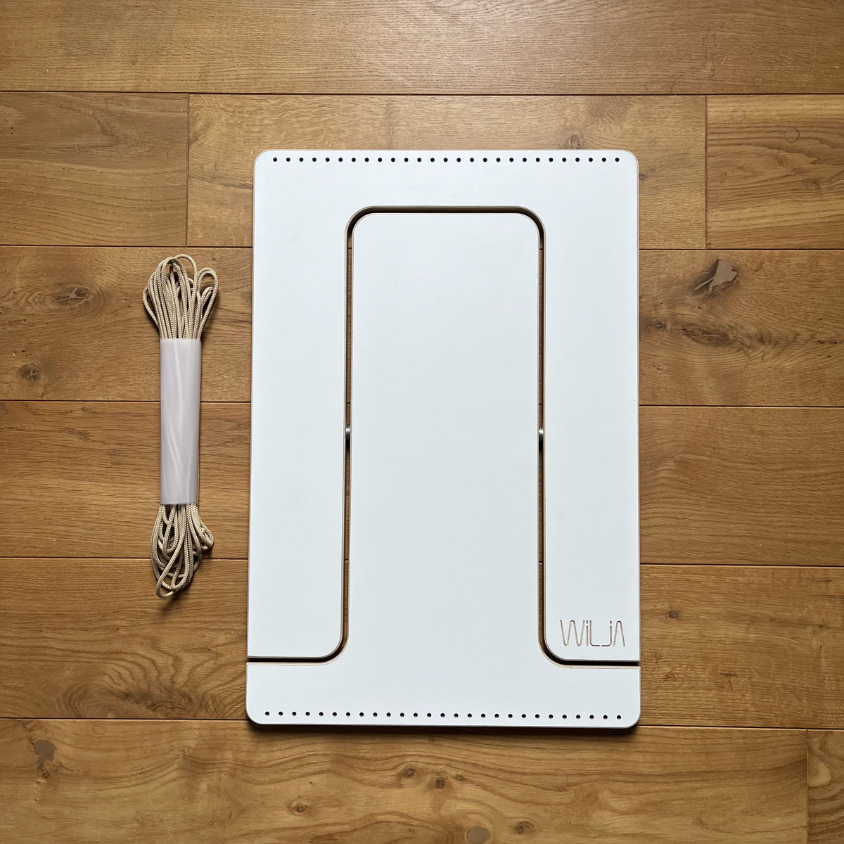 WILJA DIY Seit für Klapphocker Karl faltbar aus Holz mit Seil in hanf mobiles Sitzmöbel