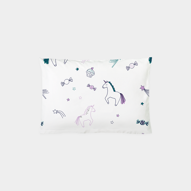 BETTWÄSCHE UNIQUE UNICORN LILA von Katha Covers