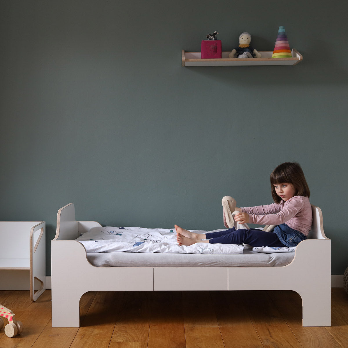 WILJA mitwachsendes Kinderbett Minimalmaxi als Juniorbett mit Länge 140 cm