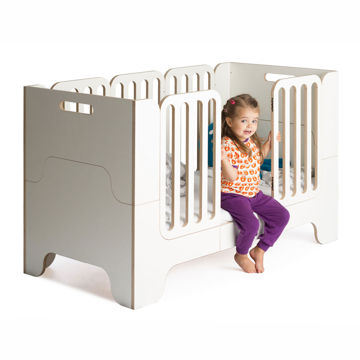 WILJA mitwachsendes Kinderbett Mitte offen